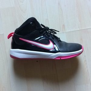 Women’s Nike basketball shoes 🏀